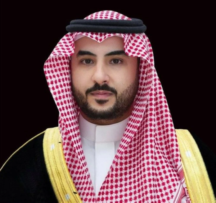 وزير الدفاع السعودي بالكويت لاجتماع مجلس الدفاع الخليجي