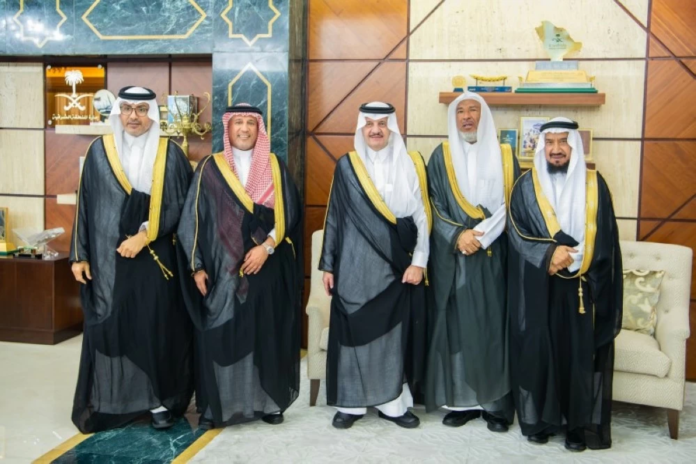 أمير الشرقية يدعم مبادرات جمعية الذوق العام لتعزيز القيم