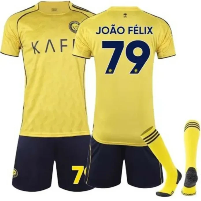 النصر يدخل قائمة الـ10 الكبار عالمياً في مبيعات القمصان