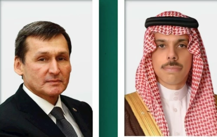 وزير الخارجية ونظيره التركمانستاني: تعزيز الشراكة والطاقة