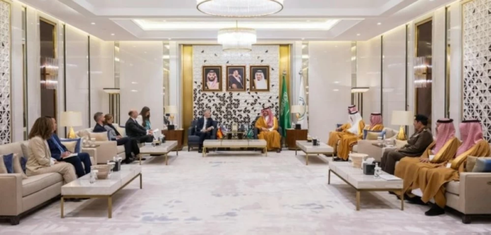 مباحثات أمنية بين وزير الداخلية ونظيره الإسباني لمكافحة الإرهاب