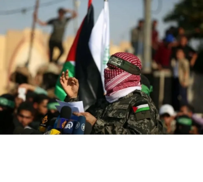 شاشات إسرائيلية تبث تهديدات أبو عبيدة: تفاصيل الاختراق