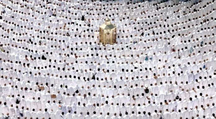 خطبة المسجد الحرام: الإحسان ونبذ الإيذاء جوهر إيمان المسلم