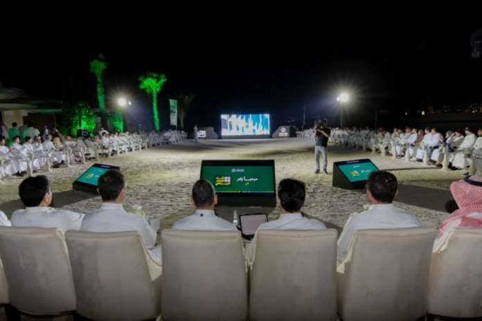 وزيرا الرياضة والإعلام يتفقدان جزيرة شورى ومستجدات البحر الأحمر