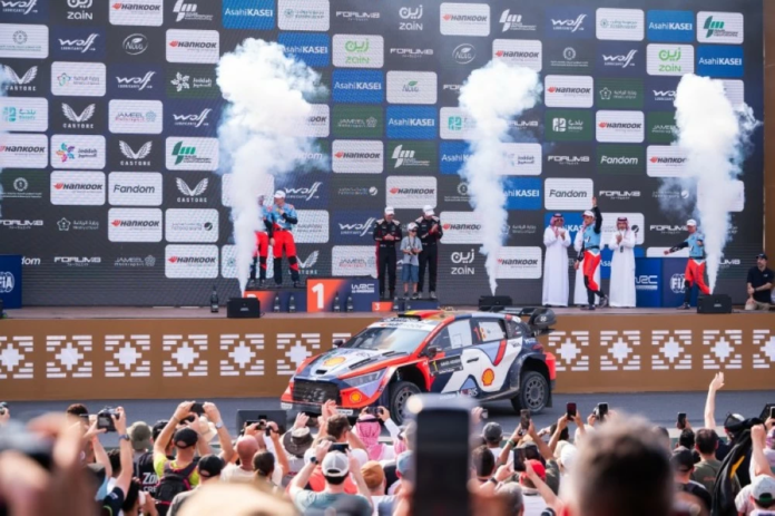 سيباستيان أوجيه بطلاً للعالم للراليات 2025 في جدة