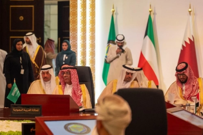 الرسي يشارك في المجلس الوزاري التحضيري للقمة الخليجية 46