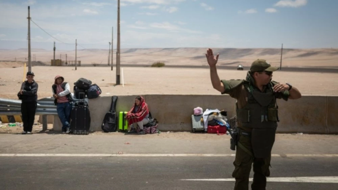 بيرو تعلن الطوارئ وتنشر الجيش على الحدود لمواجهة أزمة المهاجرين