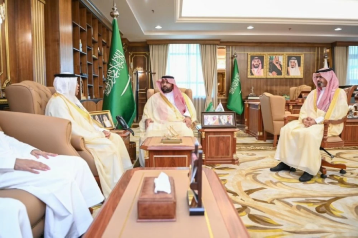 أمير جازان يدشن برنامج معاً شرع وأمن لتعزيز الأمن الفكري