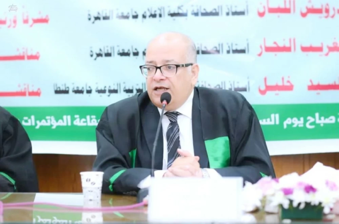 رسالة ماجستير تبرز جهود ولي العهد وتأثيرها العالمي