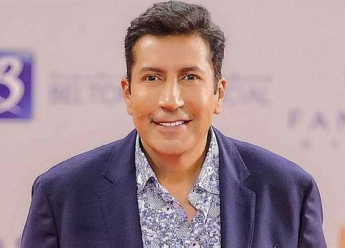 هاني رمزي يؤكد كتابة الجزء الثاني من غبي منه فيه