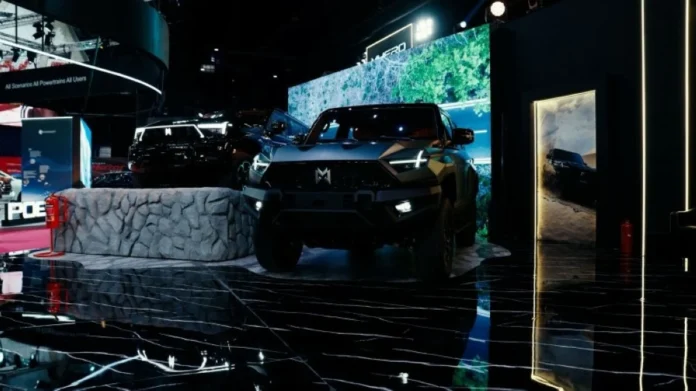 MHERO و VOYAH: دونغ فنغ تطلق سيارات كهربائية فاخرة بالرياض