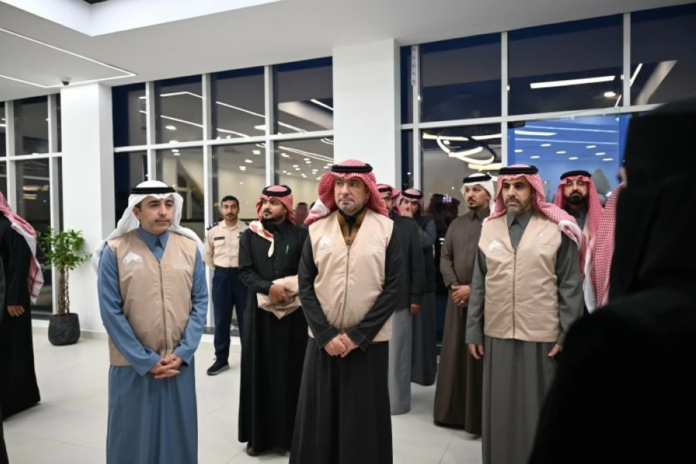 الحقيل يدشن مشاريع الحدود الشمالية بـ 400 مليون وخطط مستقبلية