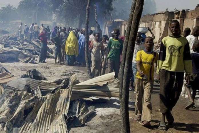 مقتل 12 شخصاً في هجوم مسلح على موقع تعدين بنيجيريا