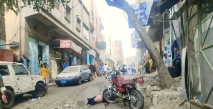 3 قتلى و8 جرحى في انفجار عبوة ناسفة بتعز.. تفاصيل الحادث