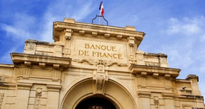 توقعات البنك المركزي الفرنسي لنمو الاقتصاد الفرنسي المعتدل