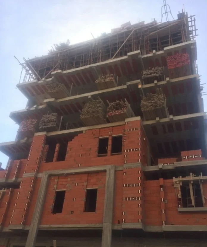 تراجع العقارات 36%: تحليل خبراء وتوقعات السوق