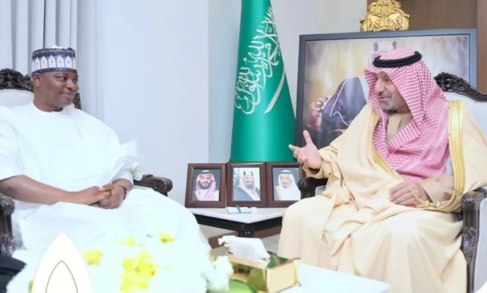 أمير نجران يستقبل قنصل غانا: تعزيز العلاقات والتعاون