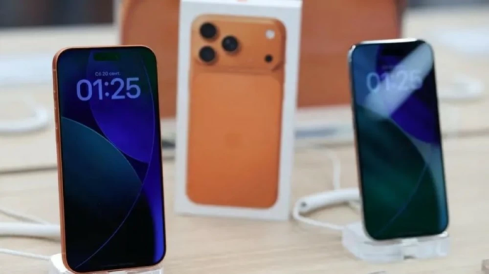 أبل تؤجل آيفون 18: تحول استراتيجي يغير سوق الهواتف