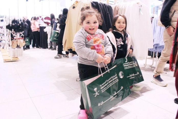 إغاثة الملك سلمان: 402 قسيمة شرائية لصيدا وزحلة بلبنان