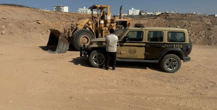 ضبط مخالف بيئي بالمدينة المنورة: حماية الرواسب والموارد