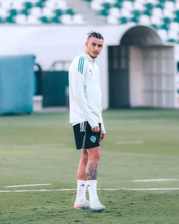 قمة روشن: الأهلي والتعاون على الوصافة، مواجهات حاسمة