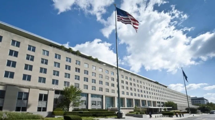 إلغاء 100 ألف تأشيرة أمريكية: سياسة ترامب للهجرة والأمن