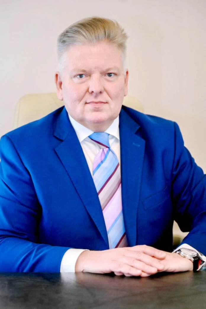 إجلاء سياح سقطرى: بولندا تشيد بالدور السعودي اليمني المشترك