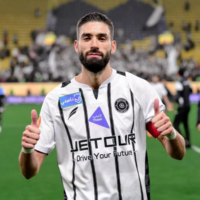 الشباب يفوز على نيوم 3-2: تحليل مباراة دوري روشن السعودي