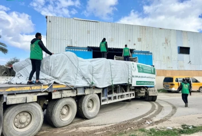 مساعدات غذائية سعودية عاجلة من مركز الملك سلمان تصل غزة - KSRelief