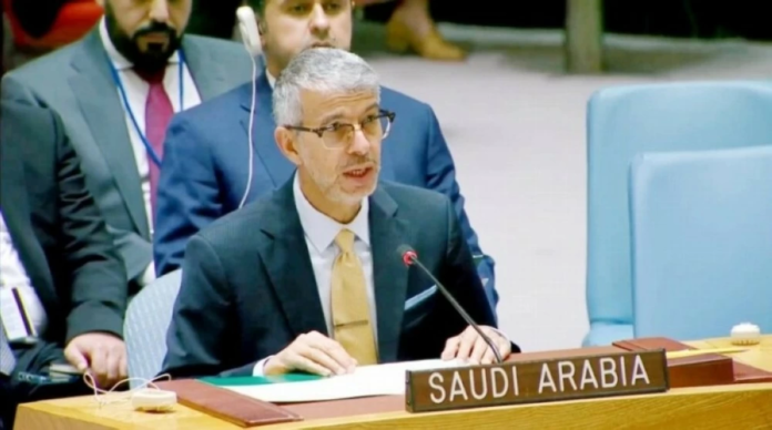 السعودية تحذر من الانتقالي باليمن وتدعم حلول السلام