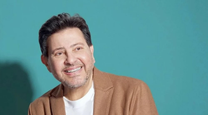 هاني شاكر يتعافى ويعود للغناء: تفاصيل جراحة العمود الفقري وموعد الحفل