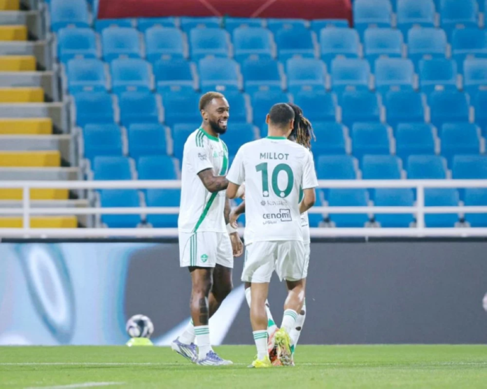 الأهلي يواصل مطاردة الهلال في صدارة الدوري السعودي | فوز ثمين على الخلود