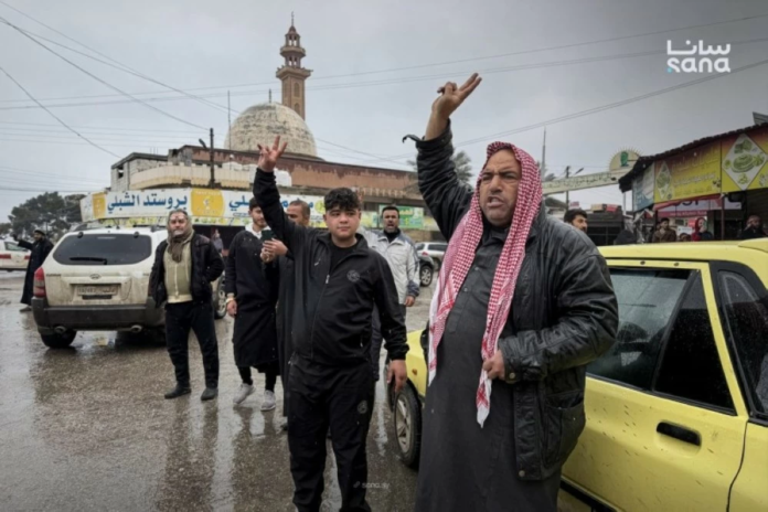 وزير الإعلام السوري: انهيارات 