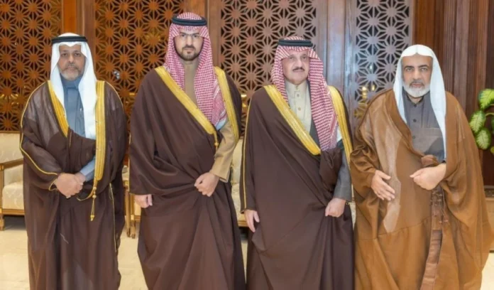 تعازي أمير الشرقية ونائبه لأسرة السلمان: تلاحم وطني