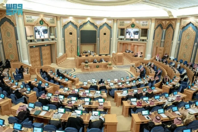 مجلس الشورى يطالب جامعة الملك عبدالعزيز بتقييم الشراكات الدولية