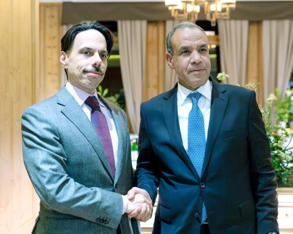 صورة للقاء وزيري الخارجية السعودي والمصري