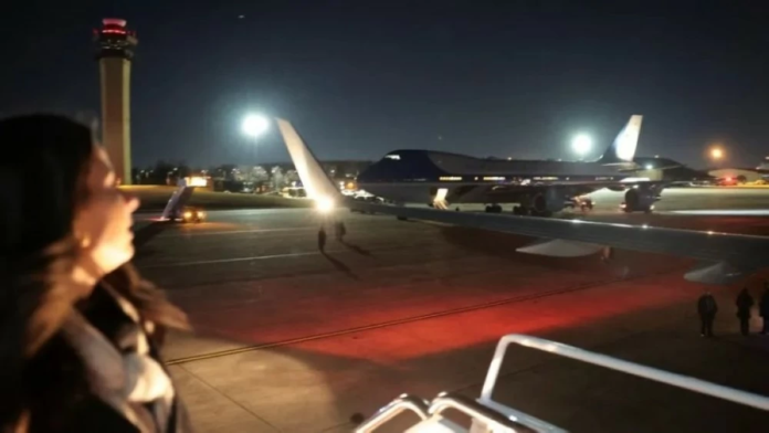 ترمب يواجه تحديات سفر جوية وبرية خلال مشاركته بدافوس