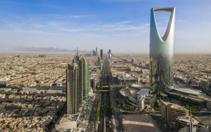 نظام تملّك العقار لغير السعوديين: تعزيز الاستثمار السعودي