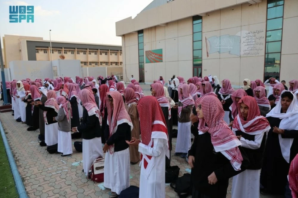 صورة توضيحية لإعانات تكافل للطلاب