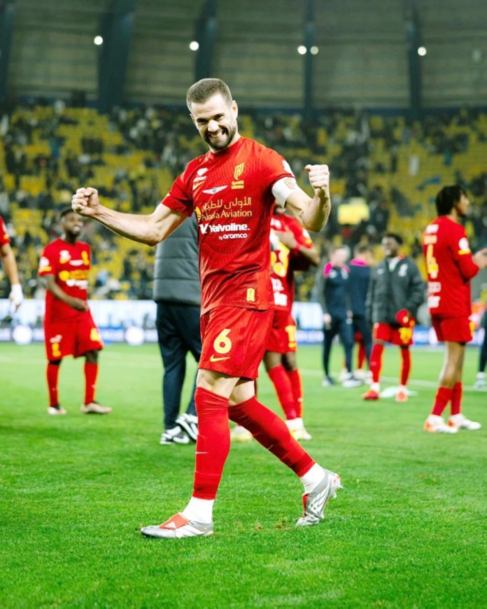 القادسية والهلال: 5 لاعبين مهددون بالغياب عن قمة دوري روشن