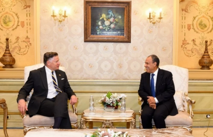 مصر تدعو لحل سياسي شامل بالسودان وتأمين الممرات الإنسانية