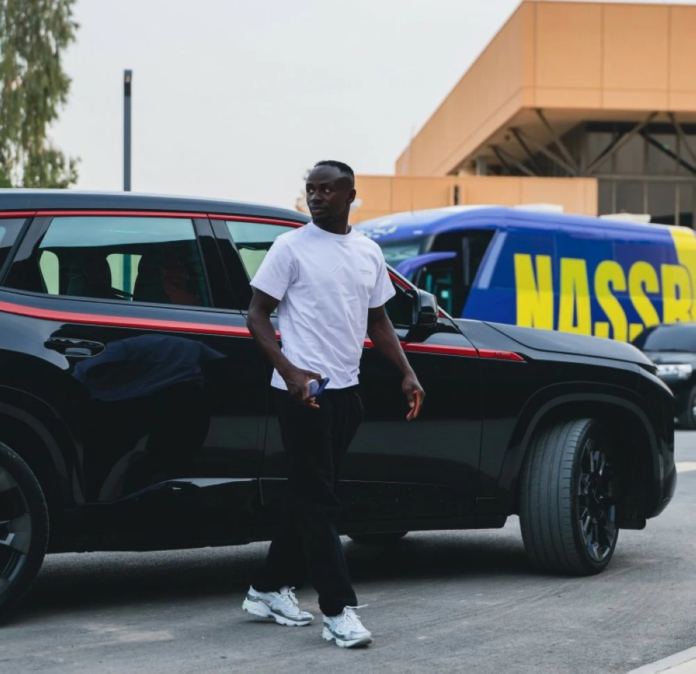 ساديو ماني يعود للنصر: دفعة قوية نحو لقب دوري روشن