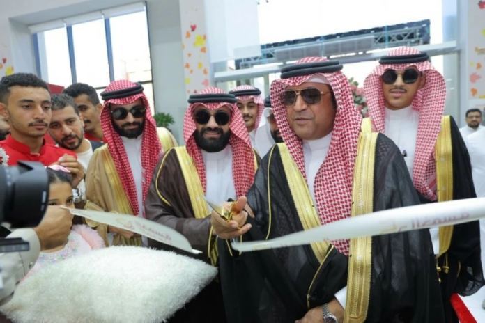 افتتاح الخمسة المذهلة السادس بمكة: تسوق متكامل ودعم اقتصادي