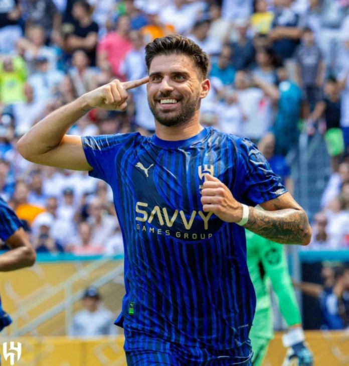 الهلال يترقب تمديد عقد روبن نيفيز: مستقبل الزعيم حتى 2029