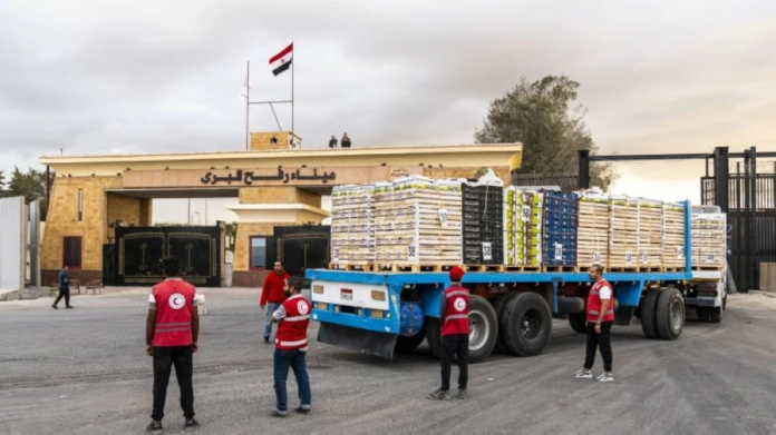 خلافات مصر وإسرائيل تعرقل فتح معبر رفح: الأسباب والتداعيات