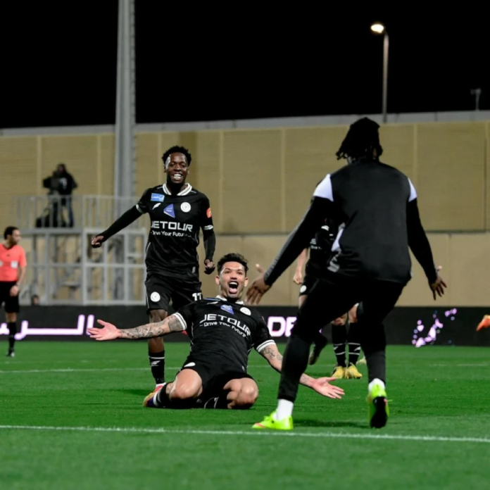 الشباب يكتسح الحزم برباعية.. فوز كبير في دوري روشن