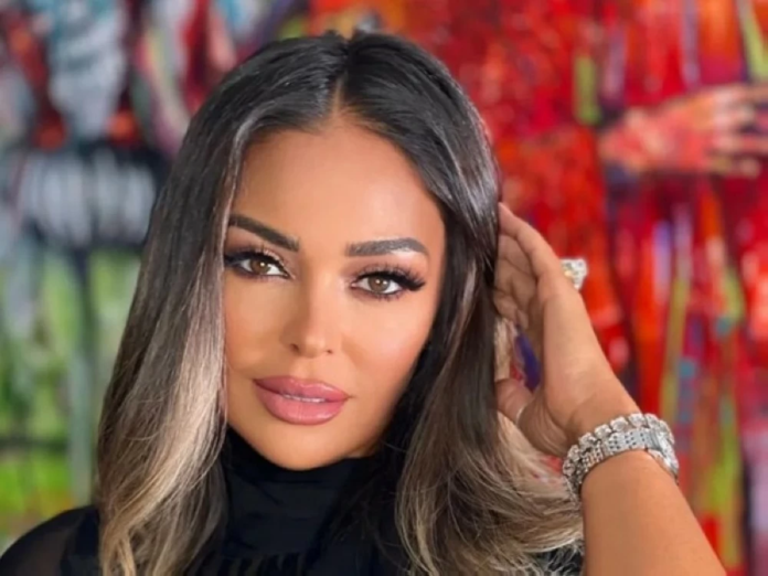 داليا البحيري تكشف عمليات التجميل: شفافية وجرأة في عالم النجوم