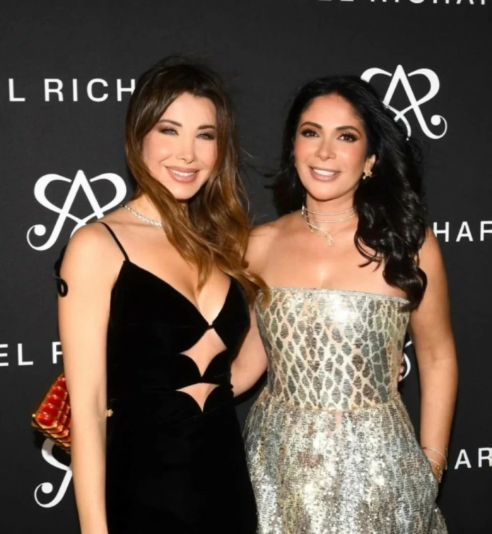 منى زكي ونانسي عجرم: ليلة ذهبية، رقصة عفوية، وتصدر الترند | أناقة وتأثير