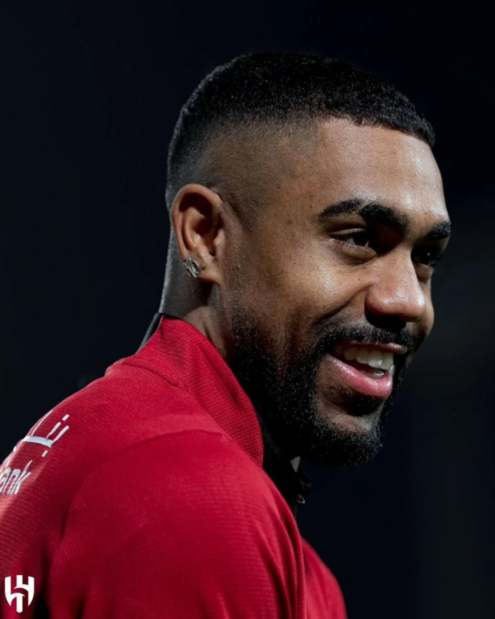 الهلال والأهلي: قمة دوري روشن الحاسمة على الصدارة