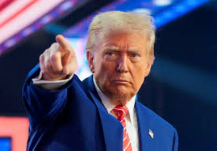 ترامب يهدد CBS بمقاضاة بعد مزحة تريفور نواه عن جزيرة إبستين